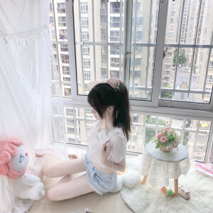  软妹酸奶机  ღ. ☾ 樱╭花 ☽雨季