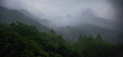 青城山