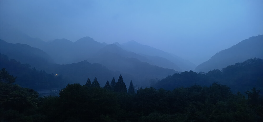 青城山