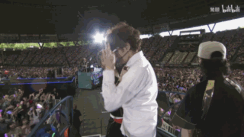 宫野真守 mamo
动图