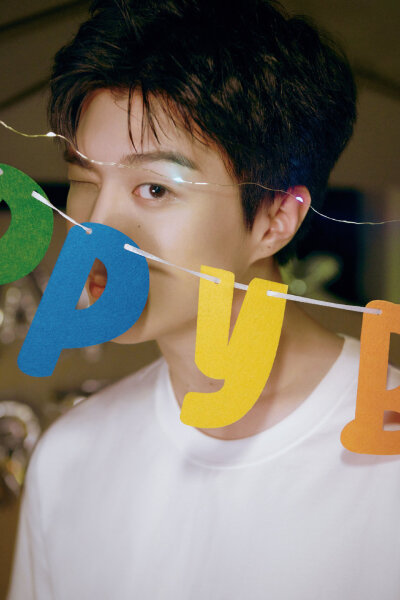 范丞丞 - 堆糖,美图壁纸兴趣社区