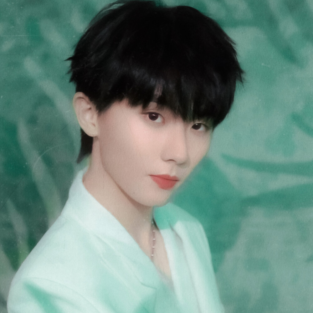  你是有形状的光⚝