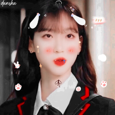 笨 蛋 公 主 周 锡 京
*韩智贤｜贴纸江时树