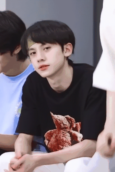 天塌下来都有左航的脸撑着