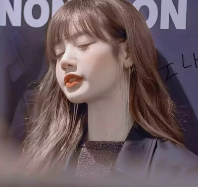 Lisa头像