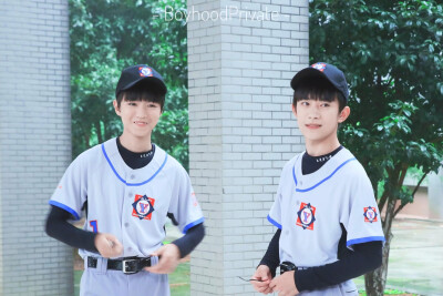 TFBOYS 王俊凯王源易烊千玺 《我们的少年时代》