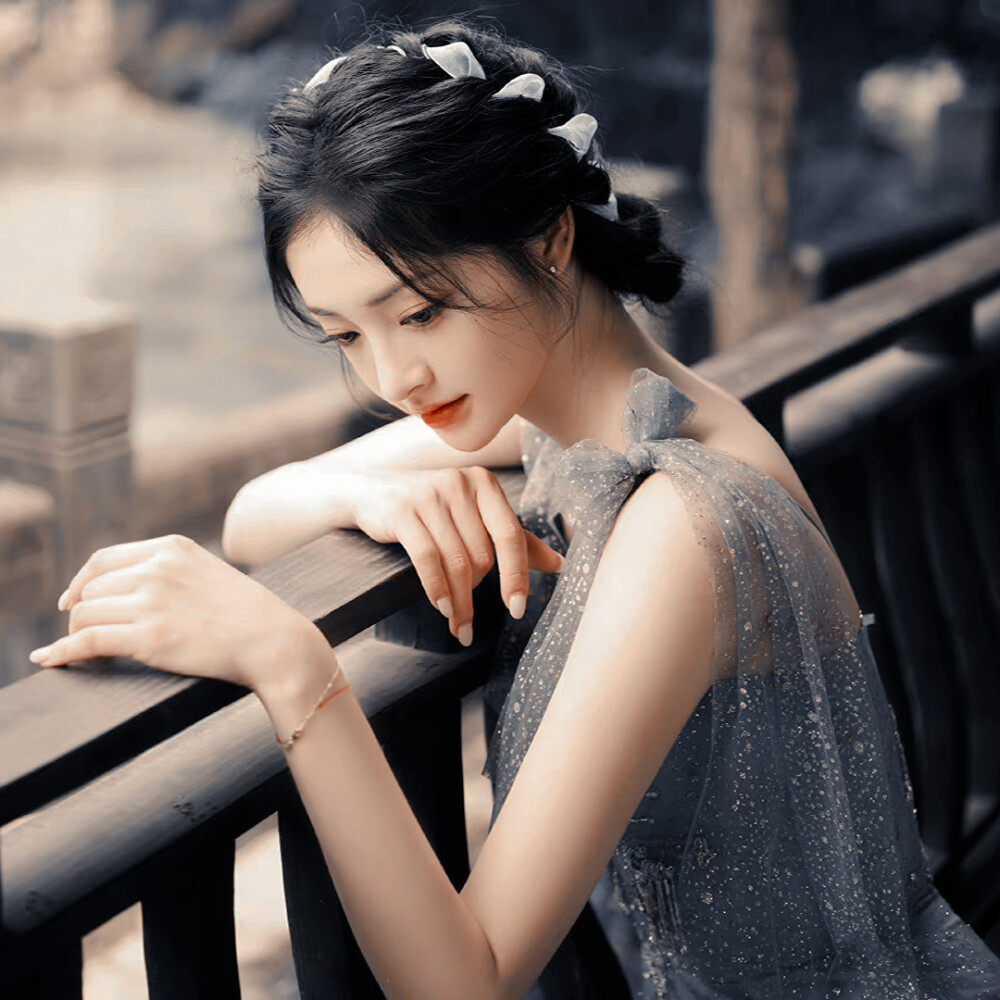 - 夏天的温柔和青涩的你 -