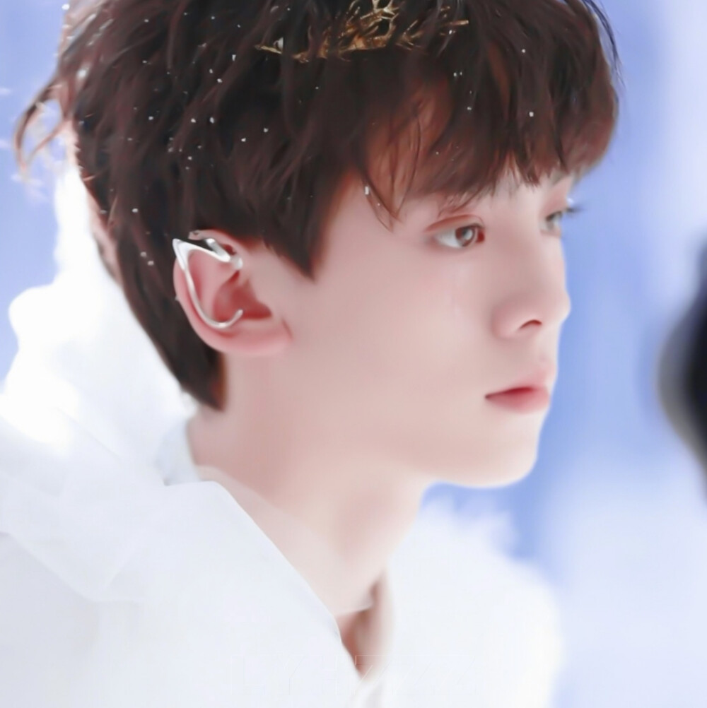 1:1
左航
抱图留评·禁二改 转载标明