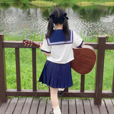 水手服
