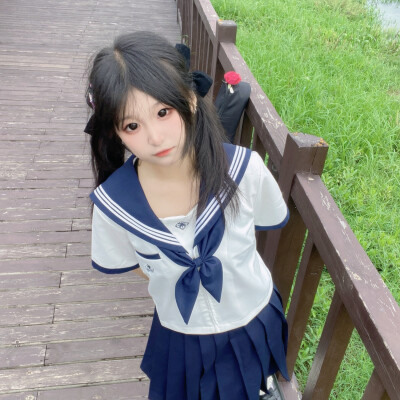 水手服
