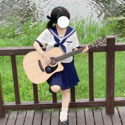 水手服
