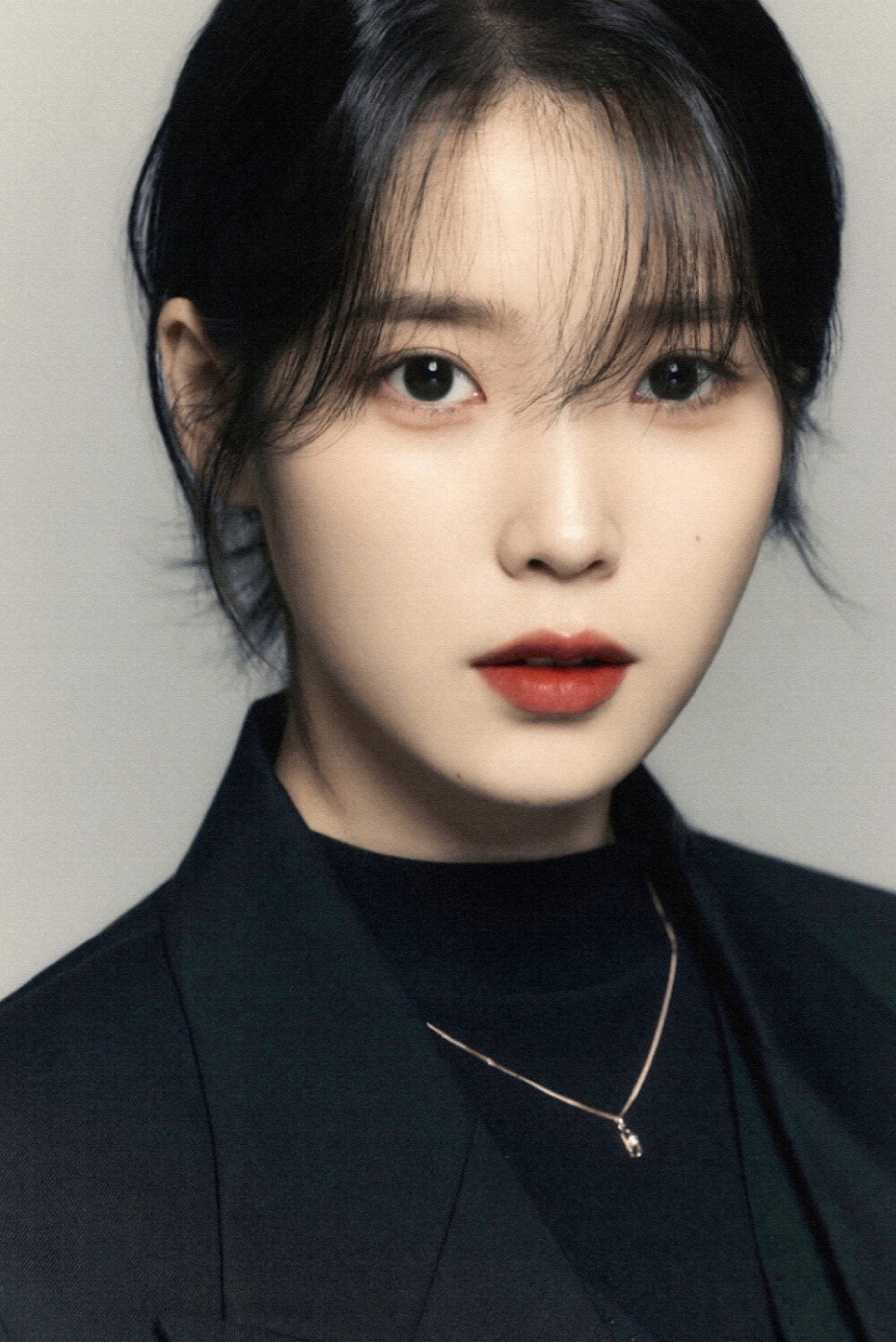 IU 李智恩