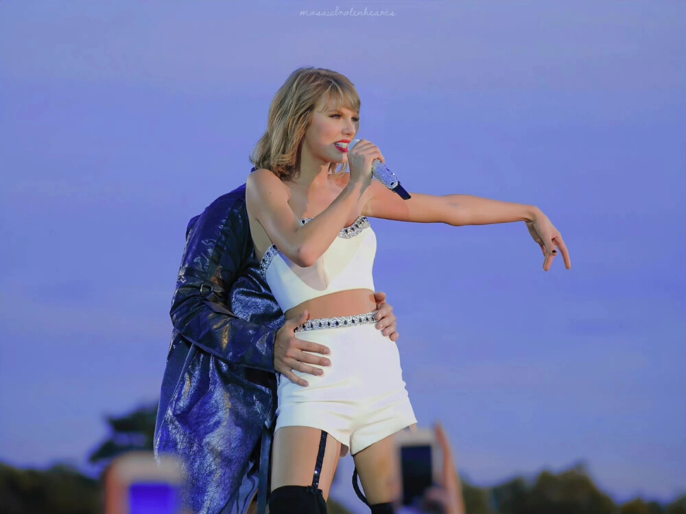 TaylorSwift
霉霉
侵權(quán)刪