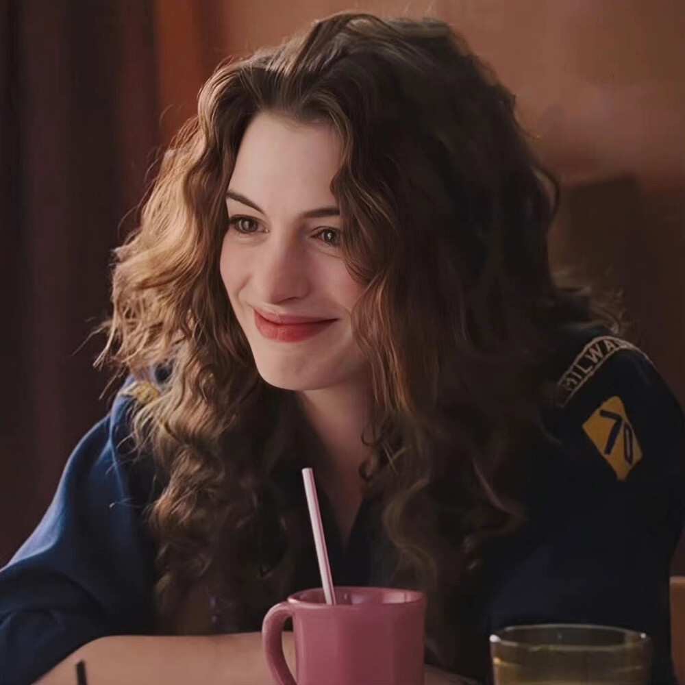 安妮海瑟薇
侵权删