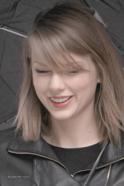 TaylorSwift