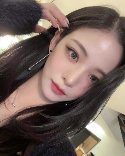 fromis_9 李彩煐