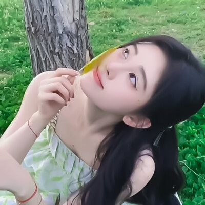 ·鞠婧祎套图·
·在七月流火辗转整个黄昏的时候再见·
·©江时树·
·禁二改二转·