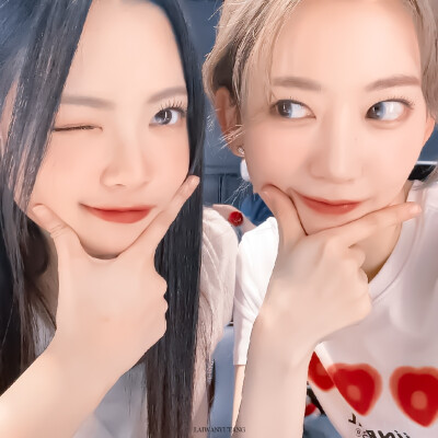 美女们贴贴３