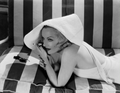 Carole Lombard, 1930s 