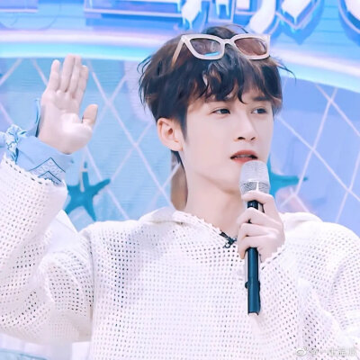 檀健次
帅哥头像
男神壁纸
明星写真
演员歌手