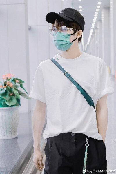 檀健次
帅哥头像
男神壁纸
明星写真
演员歌手