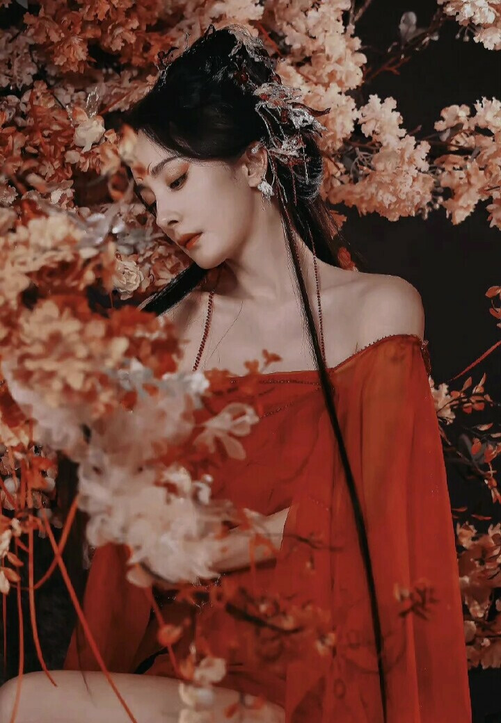 杨幂◎涂山红红◎狐妖小红娘