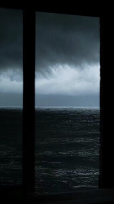 蓝色 风景 壁纸图集
silver-frog ​​​
#冷瞳