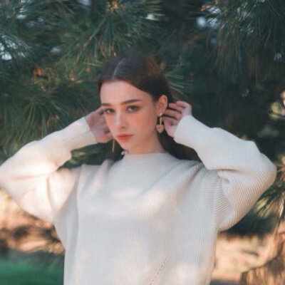 美女