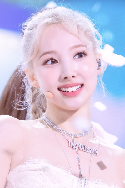 TWICE 林娜琏