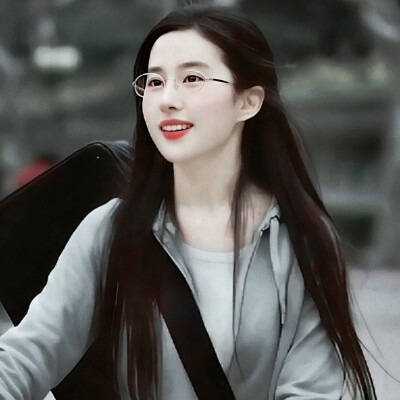 Miss Liu 要在一起吗？₇₁₀ ⁷¹⁰
ᴏɴᴇᴅᴀʏ
裴优葵
