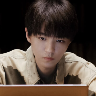 庄文杰cr.他的小卷毛啊