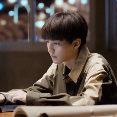 庄文杰cr.他的小卷毛啊