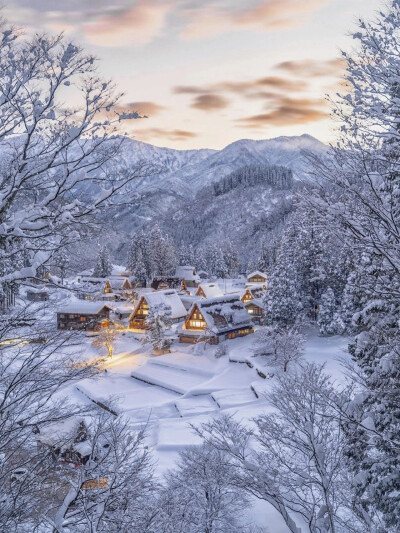 只有日本_五箇山 相倉合掌造集落