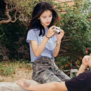 「宇宙的有趣  我才不在意。」