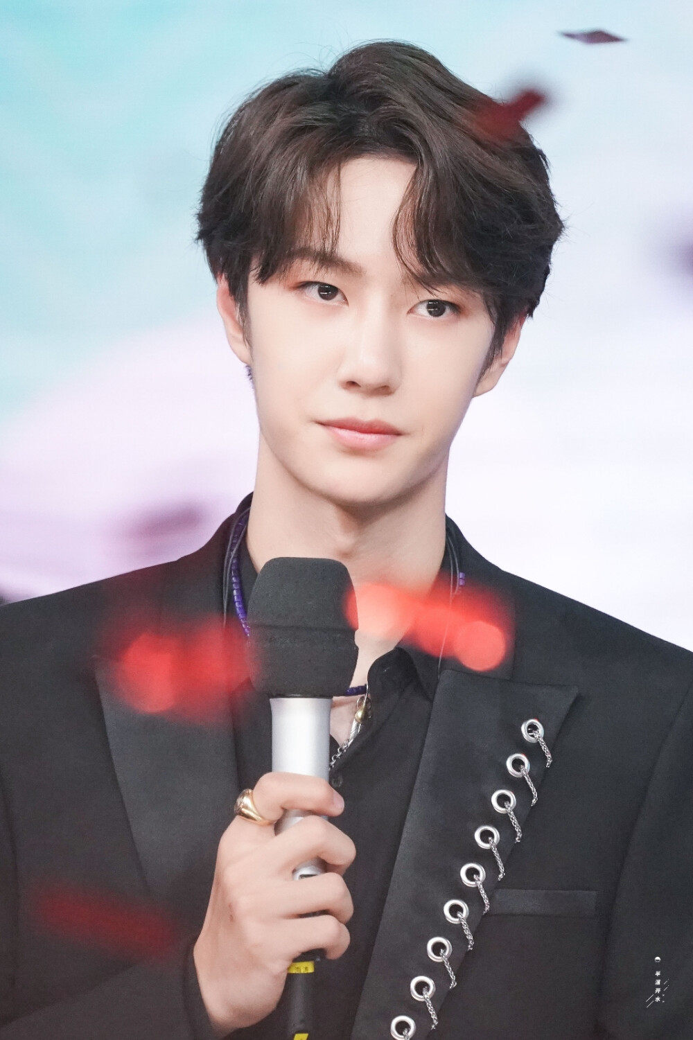 天天向上录制 @uniq-王一博 67676777奶酷盖77&