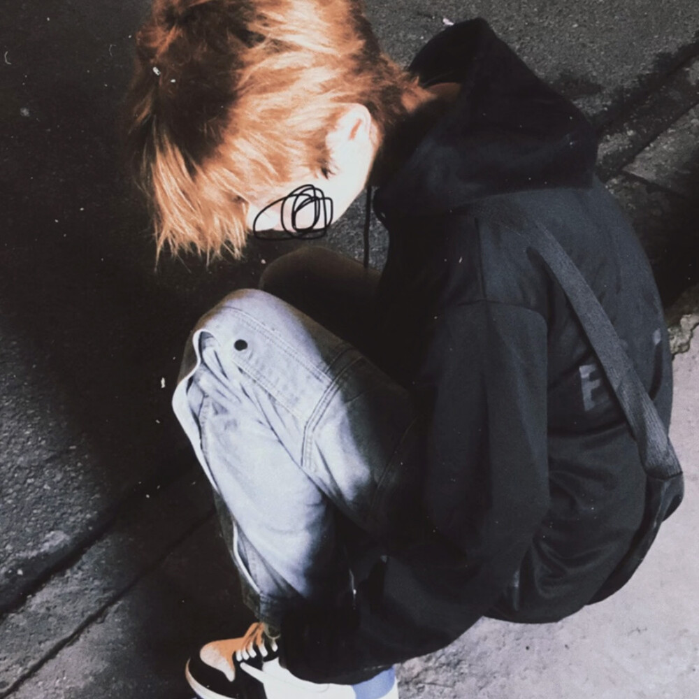 你温温柔柔的跟我说 我就都听你的
二传头像注明出处