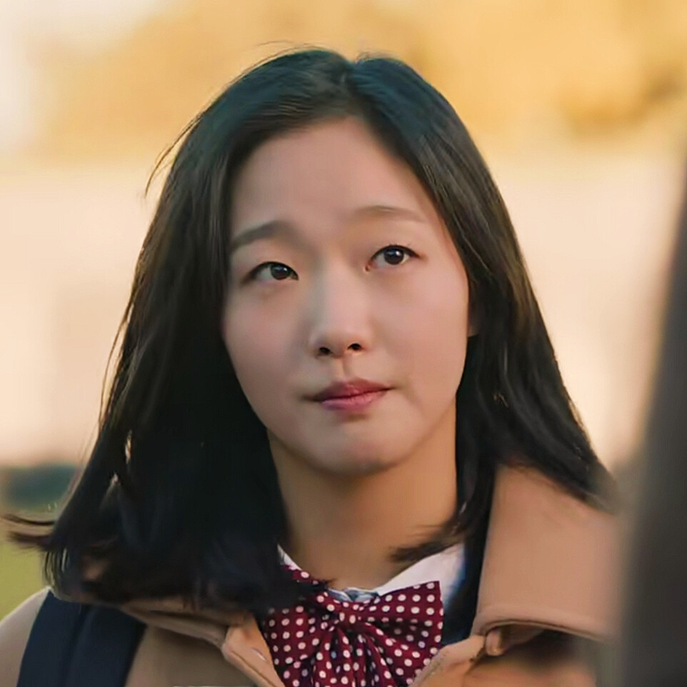 孤单又灿烂的神鬼怪女主池恩倬自截头像