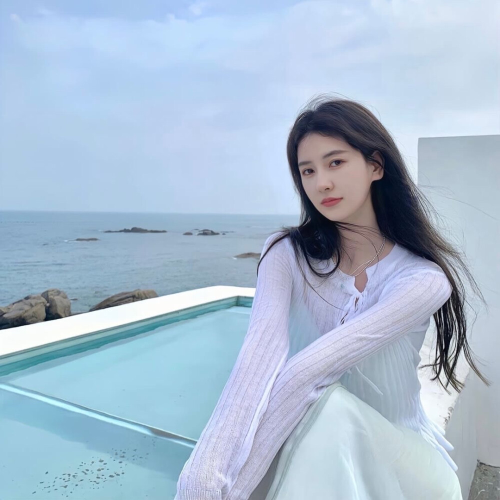  ᰔᩚ：很哇塞的高清女头像 ᰔᩚ
ʚ ：背景软萌纯欲淑女氛围ɞ
@小栀音 