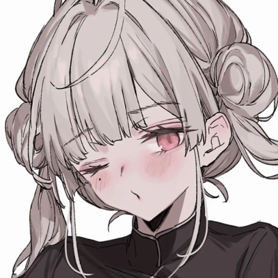 女头 手绘
二传@安额额额子