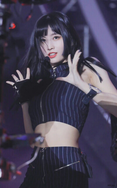 TWICE MOMO 平井桃 饭拍