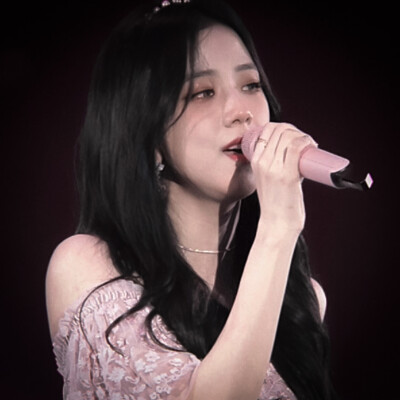  情緒怎麽落笔 、（Kim Jisoo）
©TADYDOTCOM