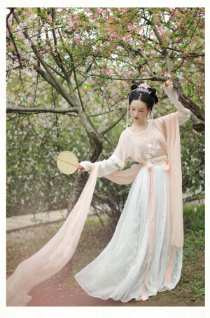姿势，褶皱