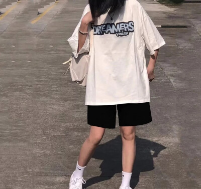 玩网底图。要的吱声。