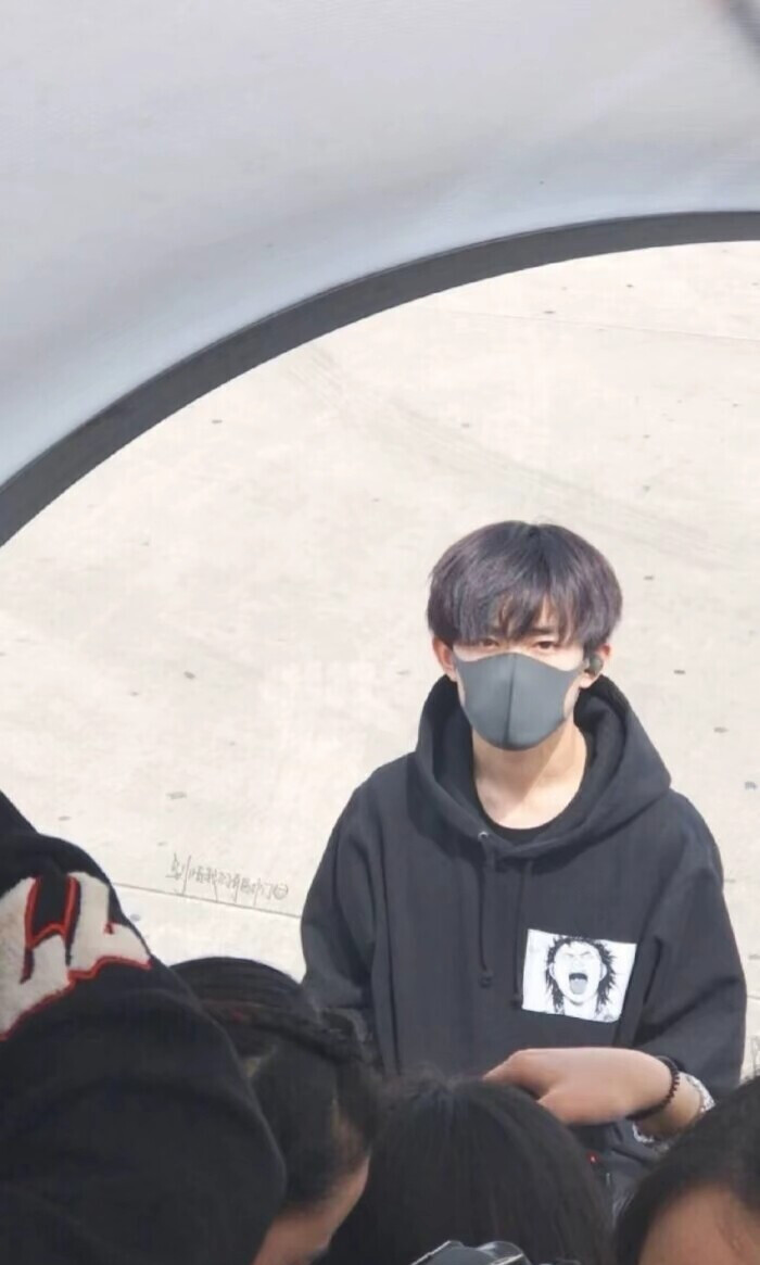 TFBOYS-易烊千璽壁紙