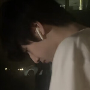 可她妈妈不给我机会