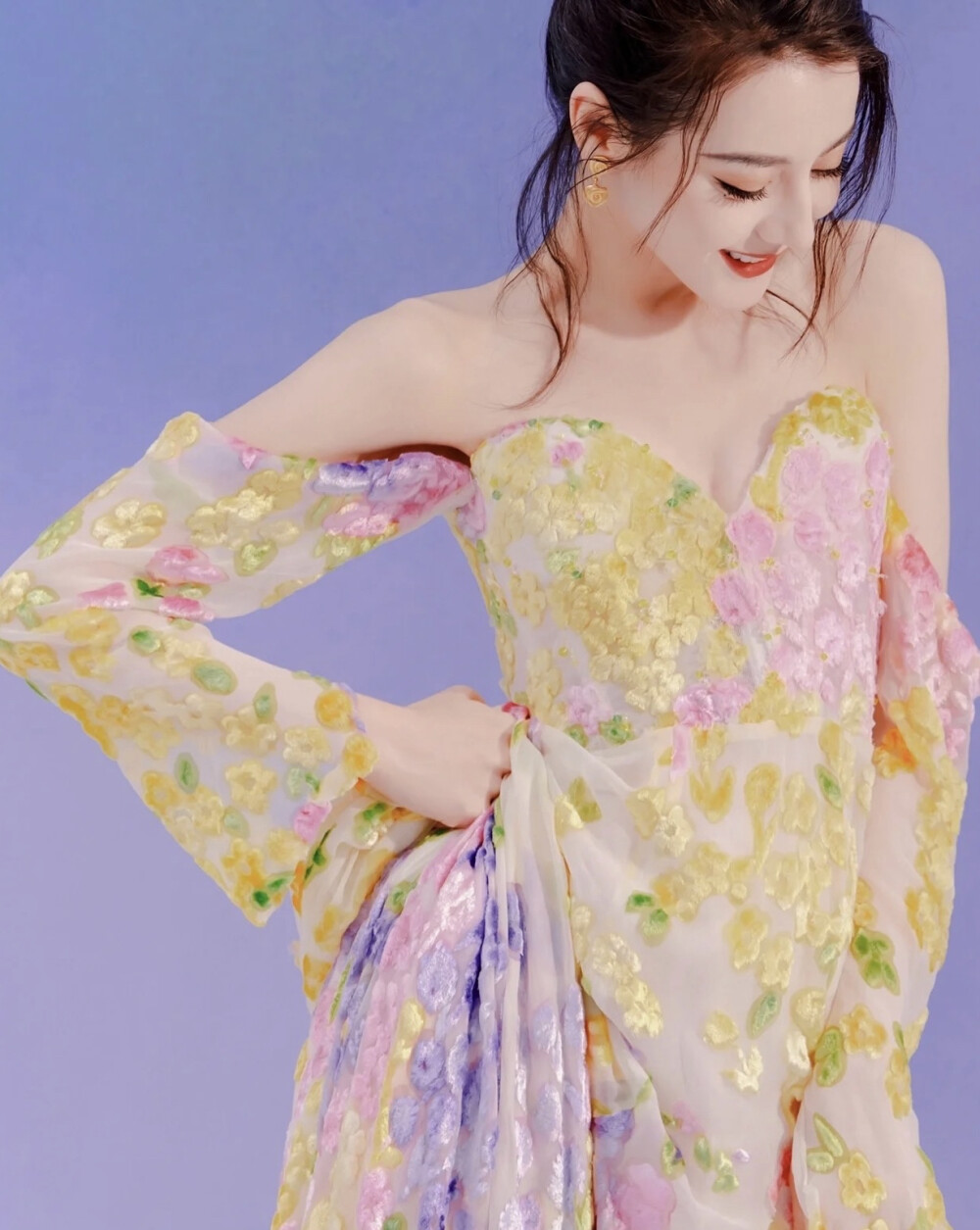 迪丽热巴
壁纸

