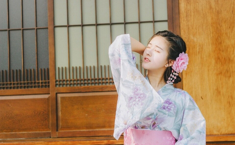 16.4.11
第一次尝试和服