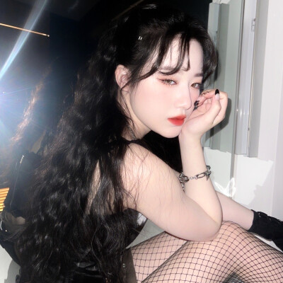 叶舒华*/* 无情者破情局。
白菜