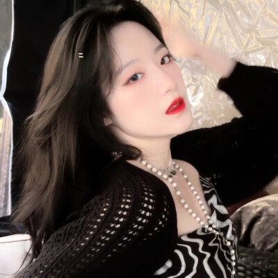 叶舒华*/* 无情者破情局。
白菜