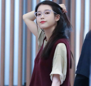 IU